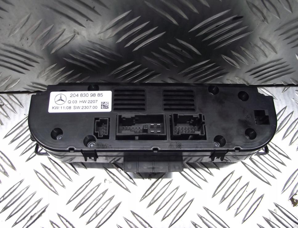 Panel kúrenia MERCEDES W204 09R