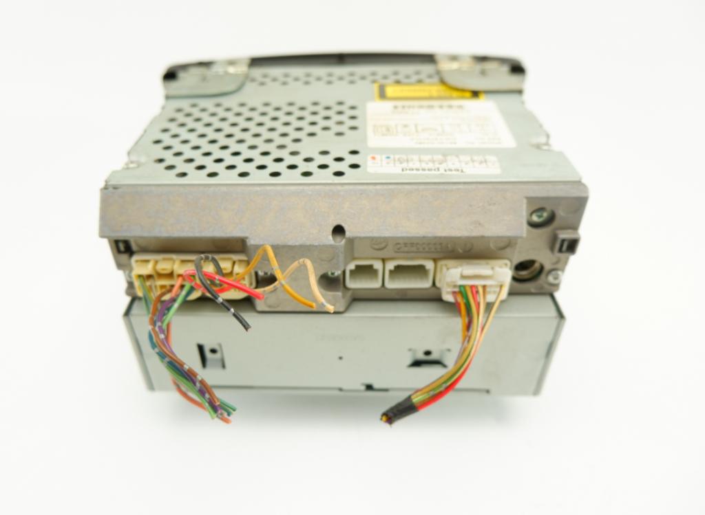 Autorádio CD TOYOTA COROLLA E12 86120-02380