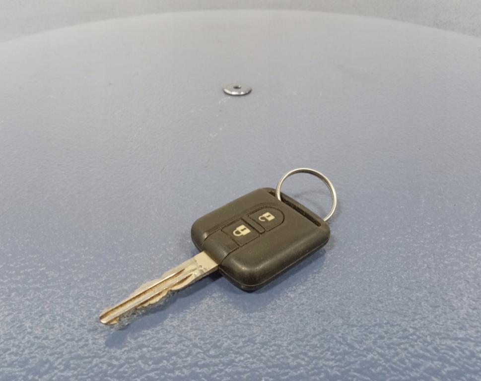 NISSAN PRIMERA P12: spinačka kľúč 28590C9965