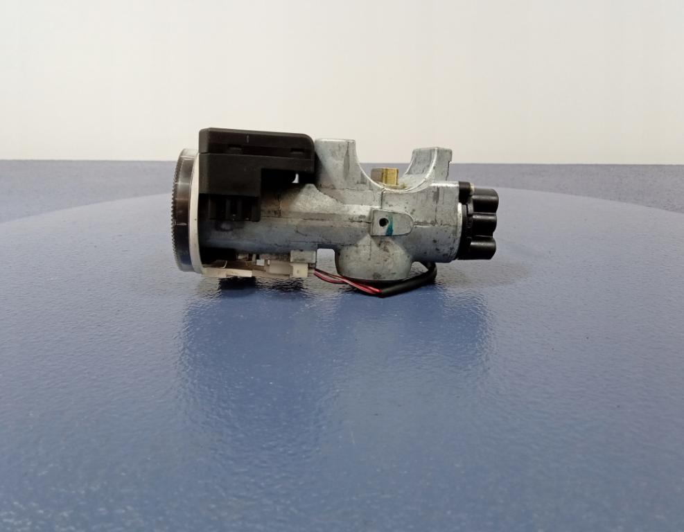NISSAN PRIMERA P12: spinačka kľúč 28590C9965