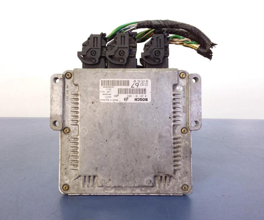 XSARA PICASSO 2,0 HDI Riadiaca jednotka Motor 9647693180