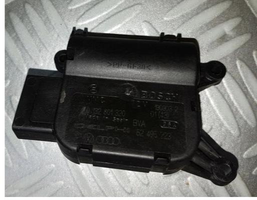 VW touareg 7L motorček: ohřívač: 7L0907511A 0132801320