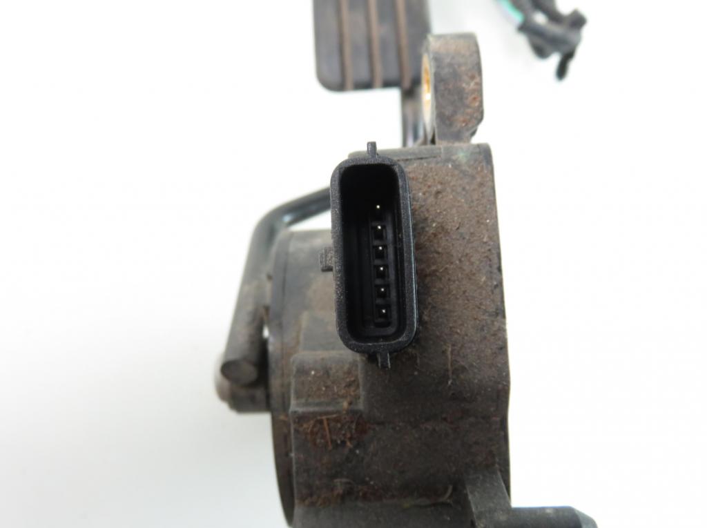Potenciometer plynového pedálu KANGOO II 1.5 DCi 8200436864