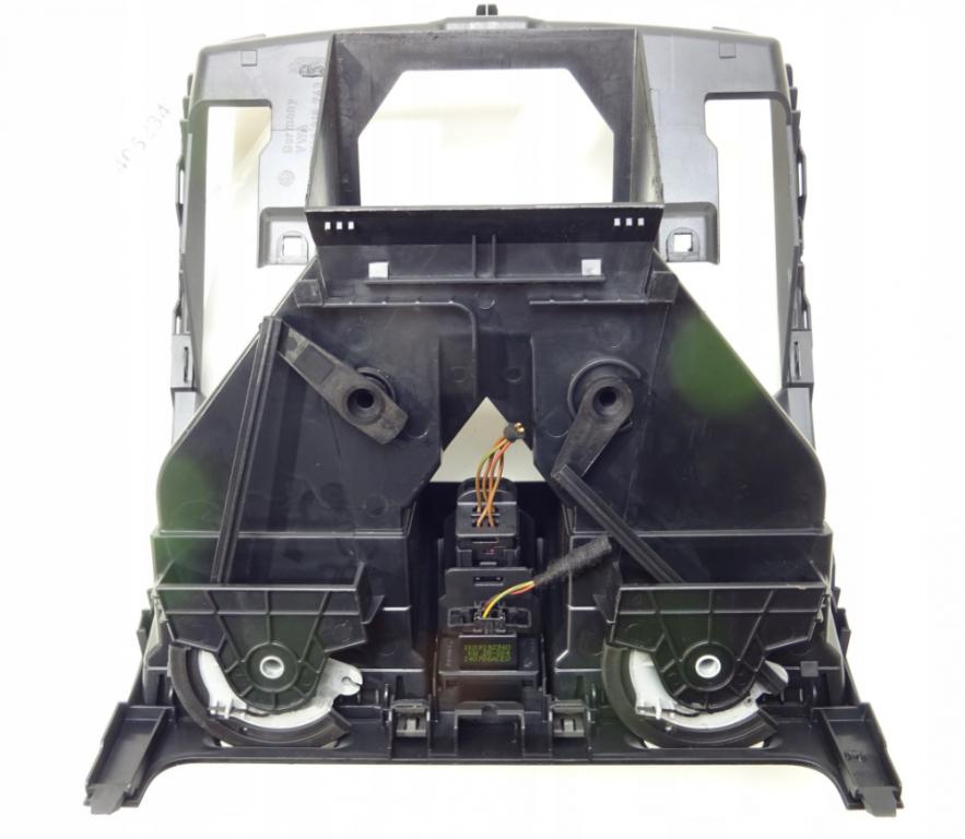 Mriežky kúrenia stredna VW GOLF V 1K0819728E