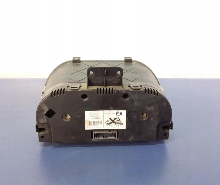 FORD FIESTA MK6 1.25B Prístrojovka 4S6F-10849-EA