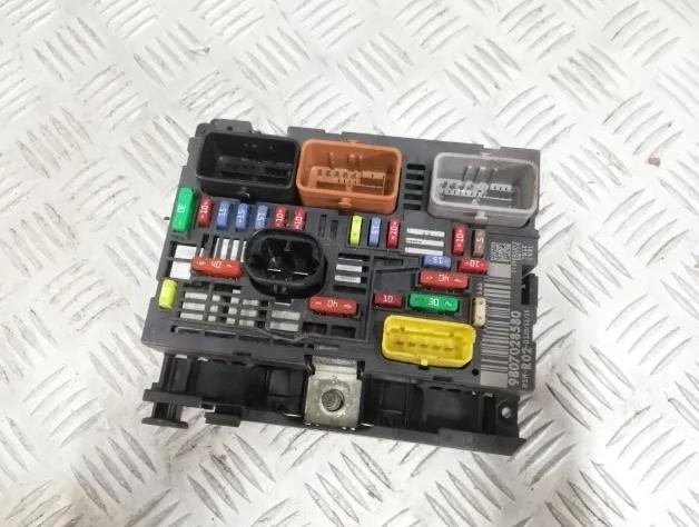 PEUGEOT 3008 5008  modul BSM 9675877980