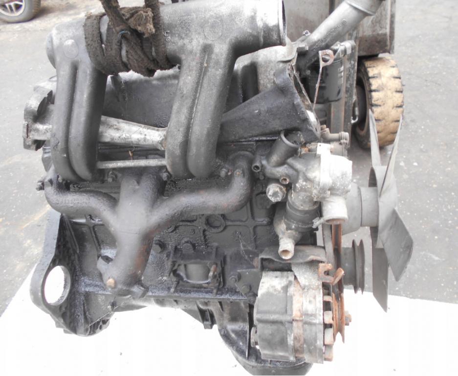 motor 2.4D  MERCEDES T1 KACHNA W123 W115 -