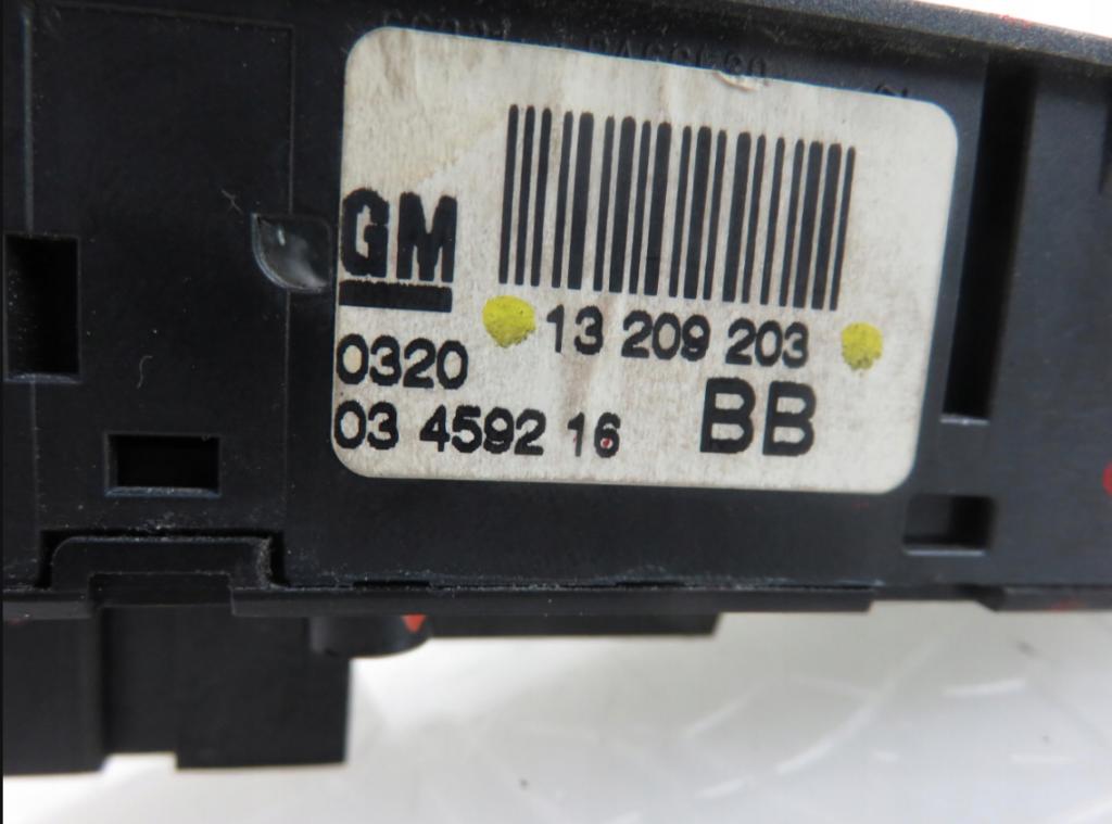 panel okien: OPEL ZAFIRA B (A05) 13209203