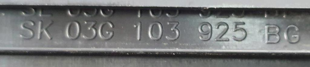 SKODA OCTAVIA II: kryt motora 03G103925BG