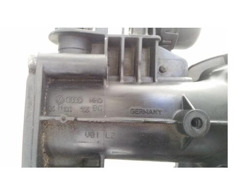 Audi A4 B8 2010 118 kW KOMBI 1.8TFSI 160KM 08-15 1800 Potrubie sacie, sanie 06H133185BG (Sacie potrubia)