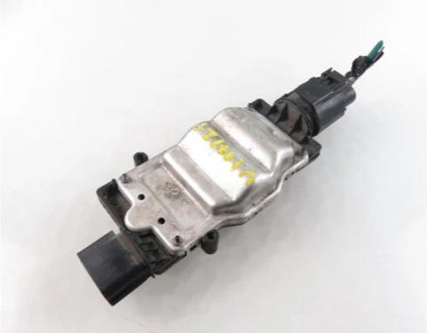 Riadiaca jednotka ventilátora MAZDA 3 II 1137328505