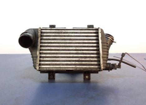 VW T4 2.5 TDI Chladič vzduchu 701145805A