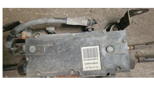 Brzda elektrický: RENAULT ESPACE IV 8200418646