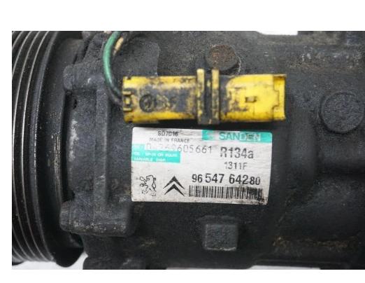 Kompresor klimatizácie CITROEN C5 I FL 9654764280