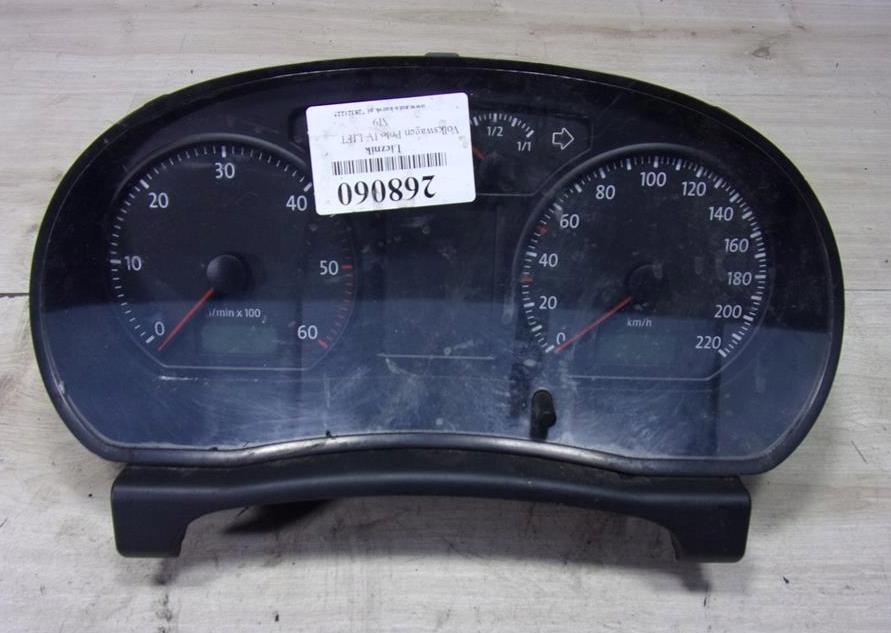 VOLKSWAGEN POLO IV Prístrojovka ,dislpej