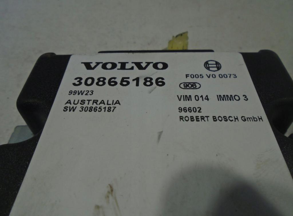 VOLVO V40 Modul Riadiaca jednotka 30865186