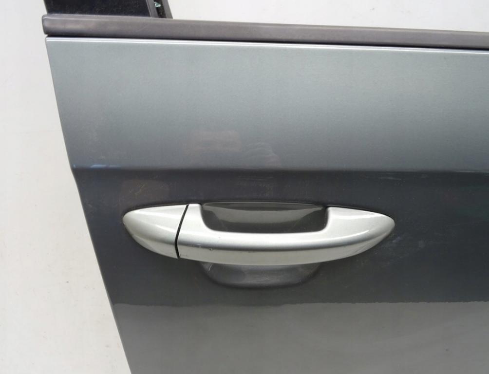 Dvere predný pravé VW PASSAT B6 sedan 4D 05-10