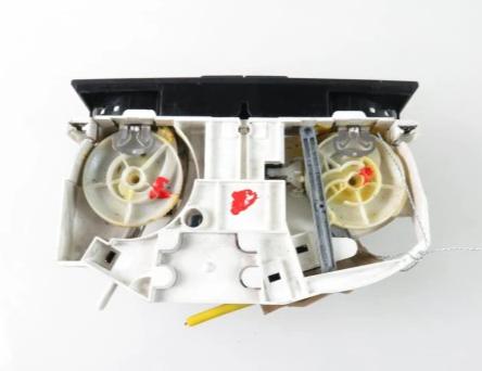 Panel: klimatizácie Volkswagen 1J0820045M