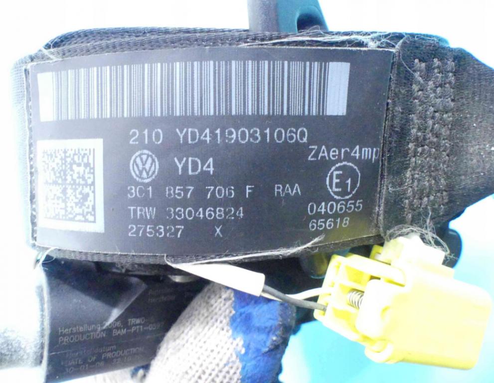 Držiak BEZPEČNOSŤ: predný pravy VW PASSAT B6 2006R