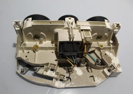 Panel ovládania kúrenia SKODA OCTAVIA I 1J0820045E