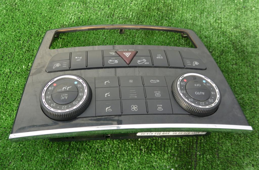 Panel klimatizácie MERCEDES GL X164: ML W164