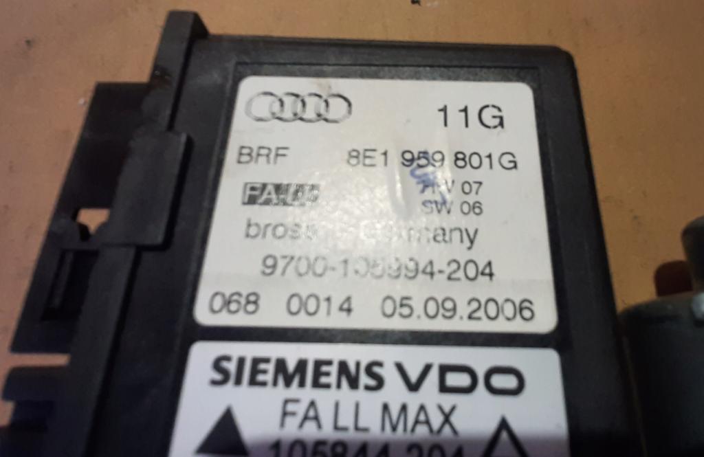 Motorček okna ľavy predný AUDI A4 B7