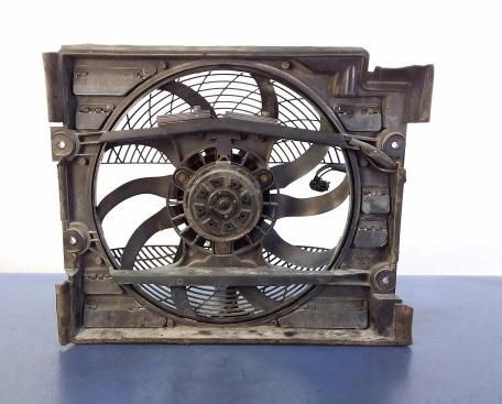 BMW 5 E39 ventilátor klimatizace 6454-8370993
