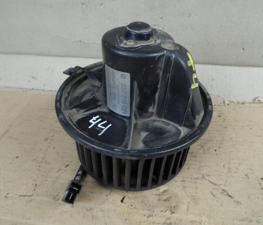 VW T4 ventilátor 357819021