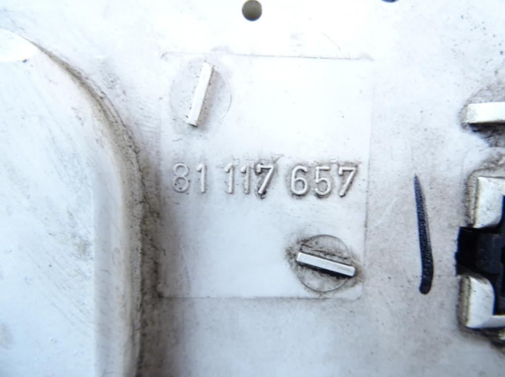 Prístrojovka ,dislpej rýchlosti PASSAT B3 81117657