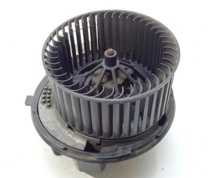 Ventilátor ventilátor kúrenia AUDI A3 8P 1K1820015