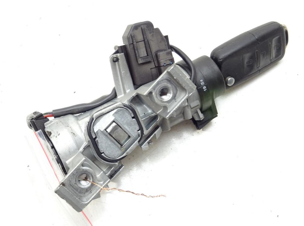 VW GOLF V (1K1) 2003 - 2010 spinačka 1K0905851B