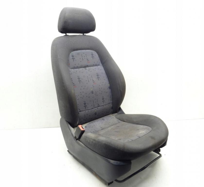 Sedadlo ľavy volantu SKODA FABIA I Combi 5D 00-07