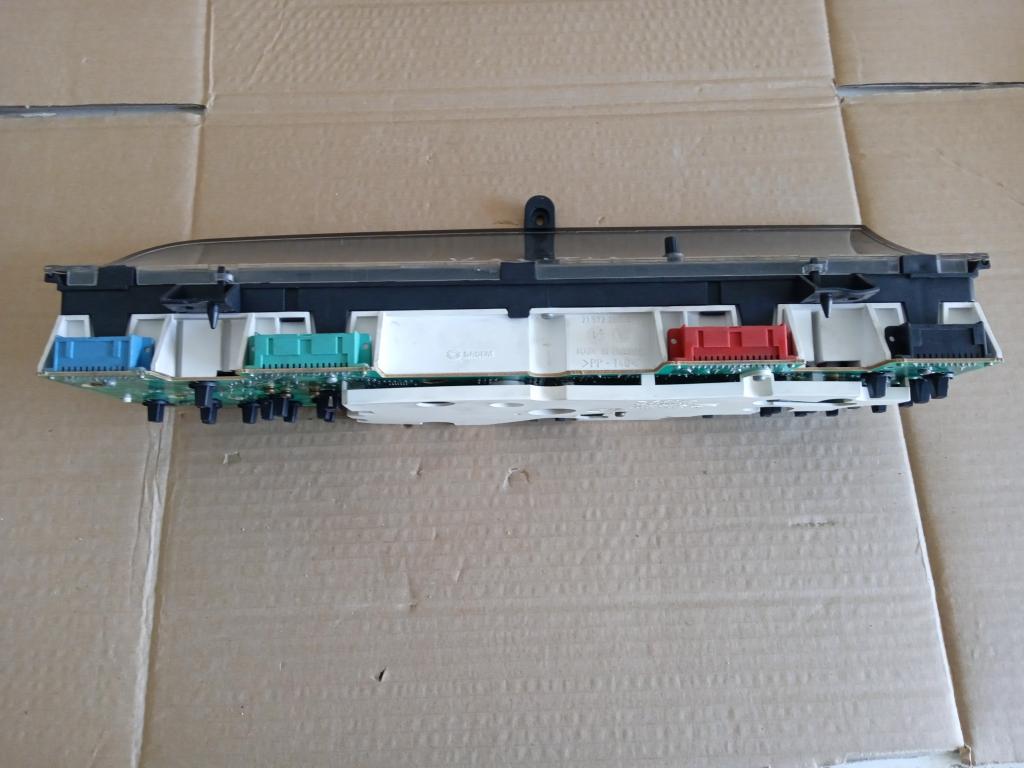 CITROEN XSANTIA 1.9D  Prístrojovka Budíky, prístrojová doska 215556168