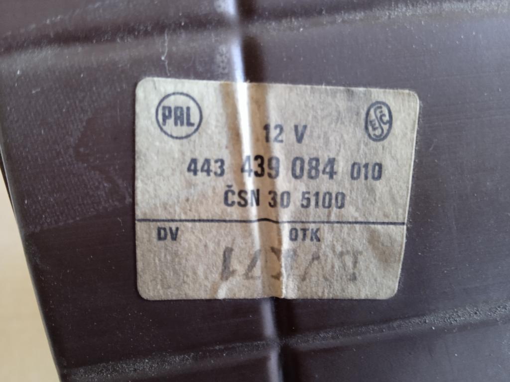 prístrojovka/ budíky hodiny: Škoda Favorit  443439084010