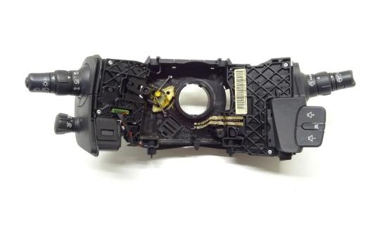 Prepínač kombinovaný RENAULT SCENIC II 8200127728