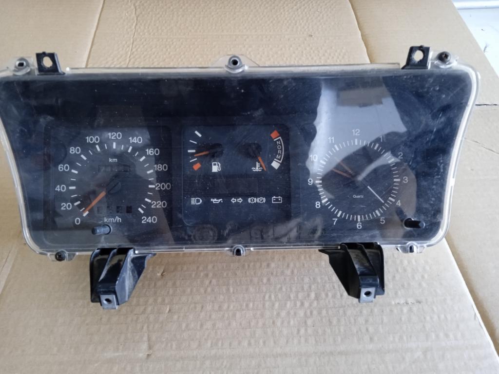 Prístrojovka FORD SIERRA: 2.0 87BB10841CA