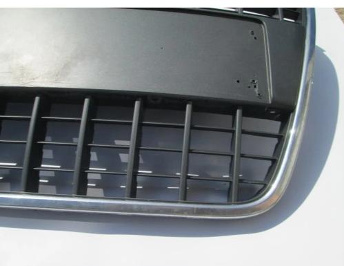 maska mřížka AUDI A4 B7 -  PŘEDNÍ: