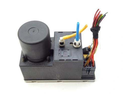 pumpa centrálneho zámku AUDI A3 8L 8L0862257L