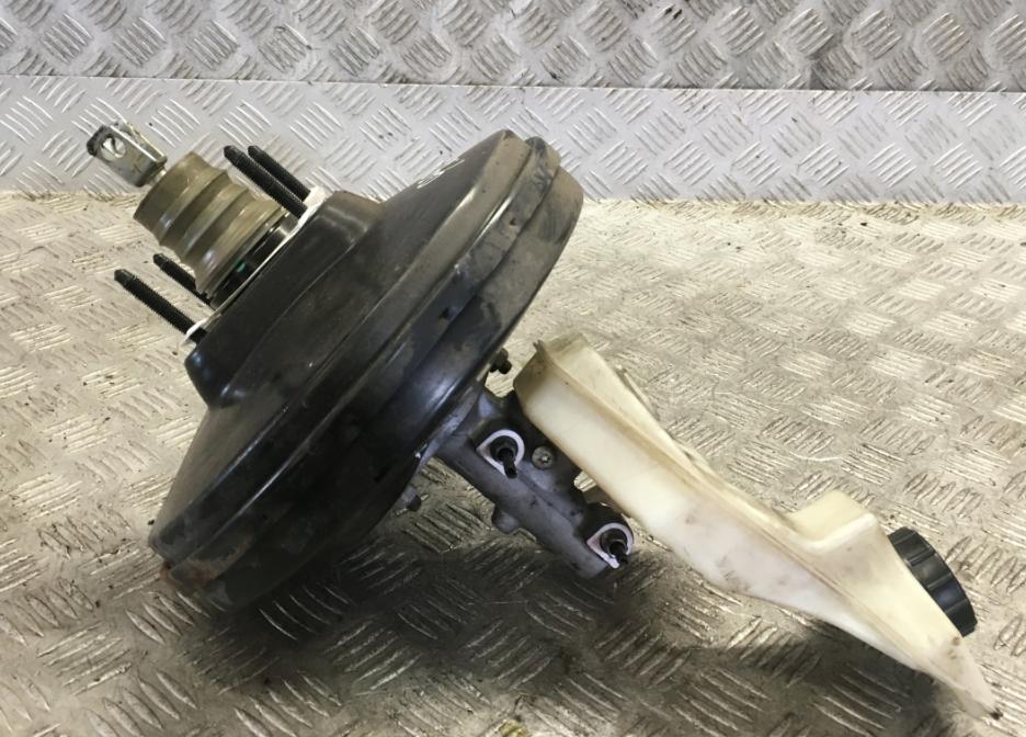 MAZDA 3 1.6 16V Posilovač + Pumpa brzdová