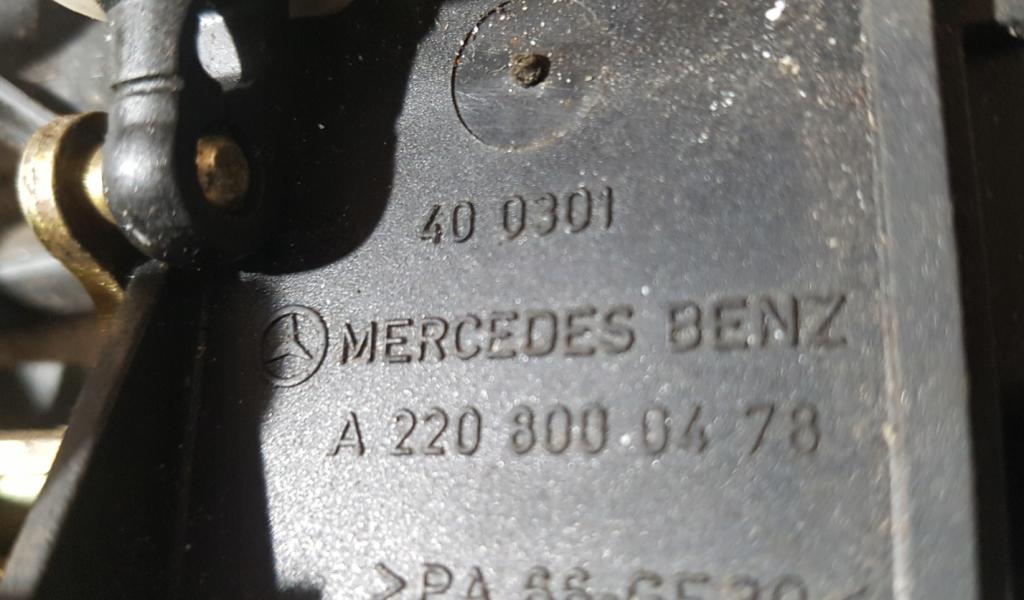 Mercedes W220 A2208000478 zámek: zadnej kufrové dvere