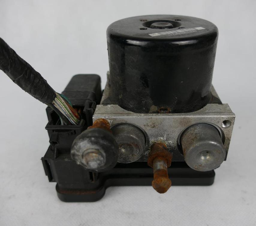 JEEP CHEROKEE KJ 2.8 CRD Pumpa ABS P52129363AA  4x4/SUV  2005