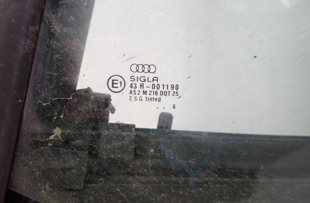 AUDI A4 B5 Combi Mechanizmus ľavy zad 8D0839399A
