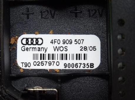DÁLKOVÝ: do Webasto WEBASTO: AUDI A8 D3 4.2 TDI 4F0909507