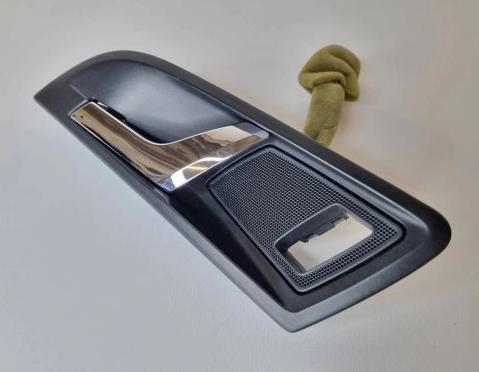 Kľučka vnútorná predný ľavá strana 3T0837247 Skoda Superb II
