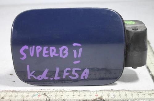Dvierka paliva SKODA SUPERB II Combi LF5A: