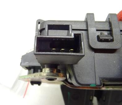 zámok dverí zad OPEL ZAFIRA B 08-15 495058724