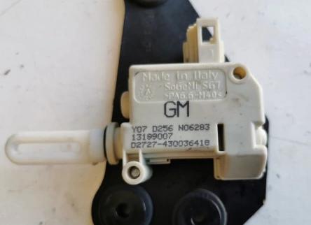 Opel Meriva 13199007 aktuátor: kufrových dveří kufra: