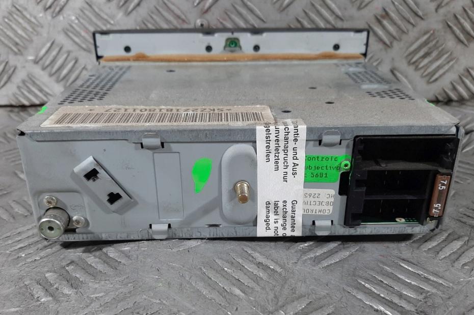 SKODA FABIA I sedan 02R RADIO Modul 6Y0035152