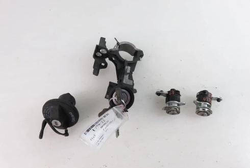 spinačka zamok,kladka FIAT DOBLO II 518655430B