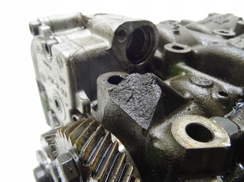 pumpa oleje VW PASSAT CC B6 2.0TDI 03G103537B